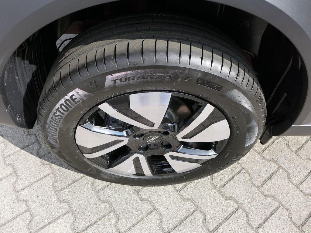 Opel Frontera 2025