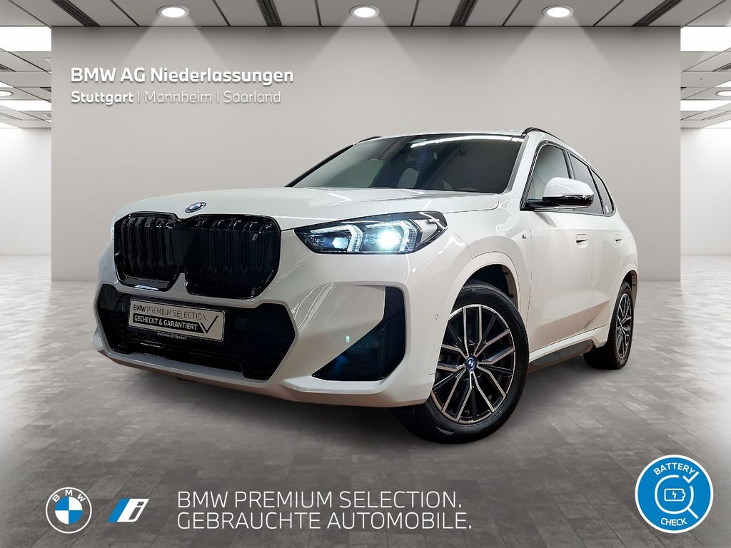 BMW iX1 2023