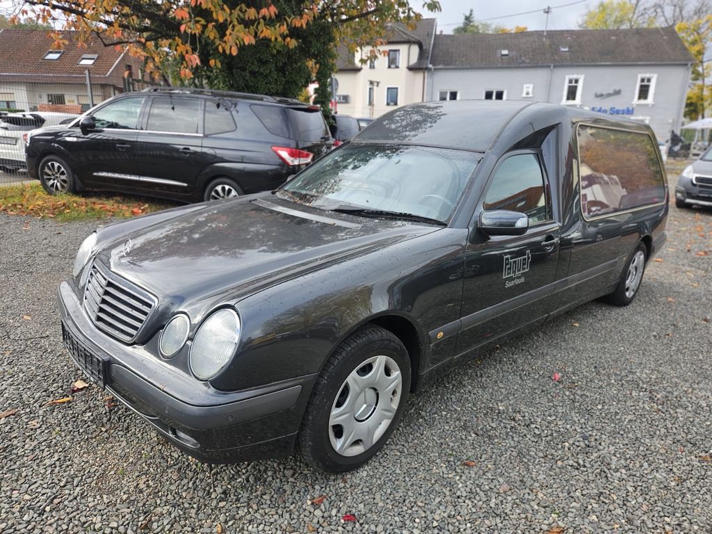 Mercedes-Benz E 220 2002