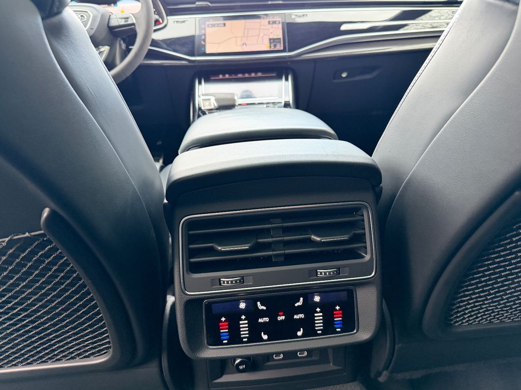 Audi SQ7 2022