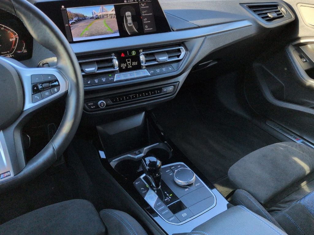 BMW 218 Gran Coupé 2024