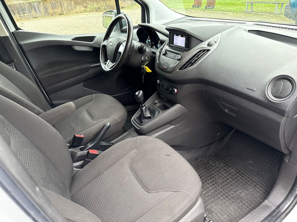 Ford Transit Courier 2018