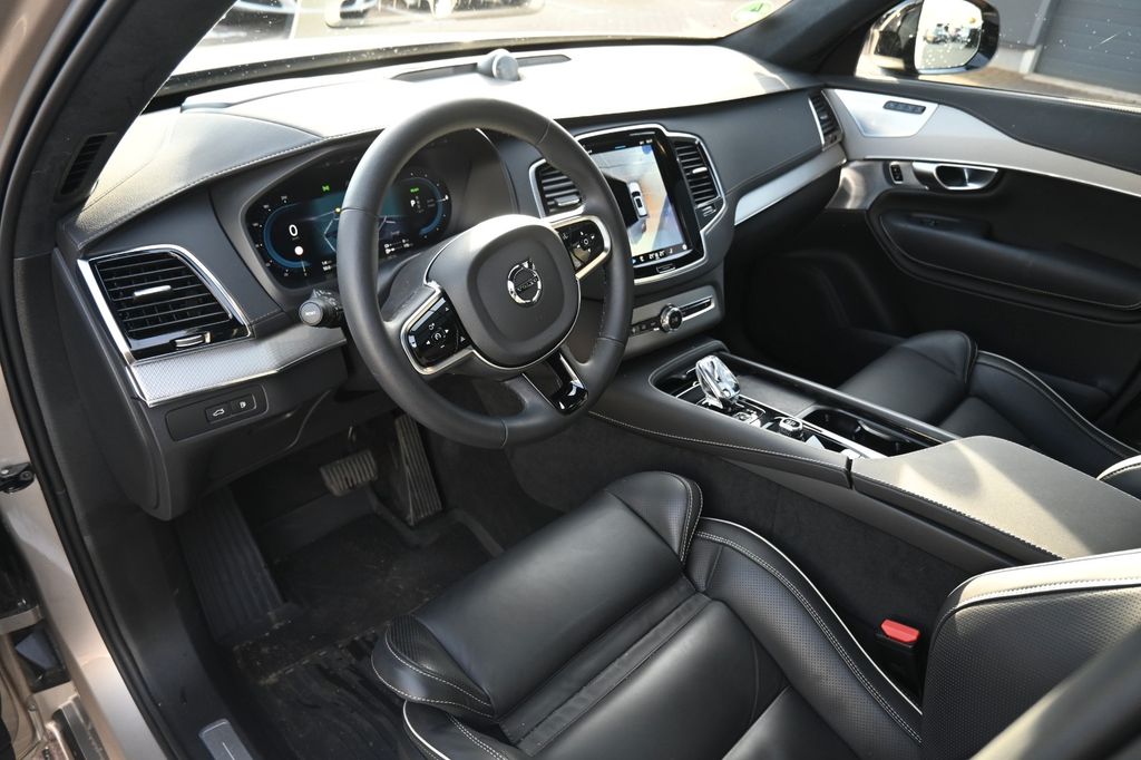 Volvo XC90 2023