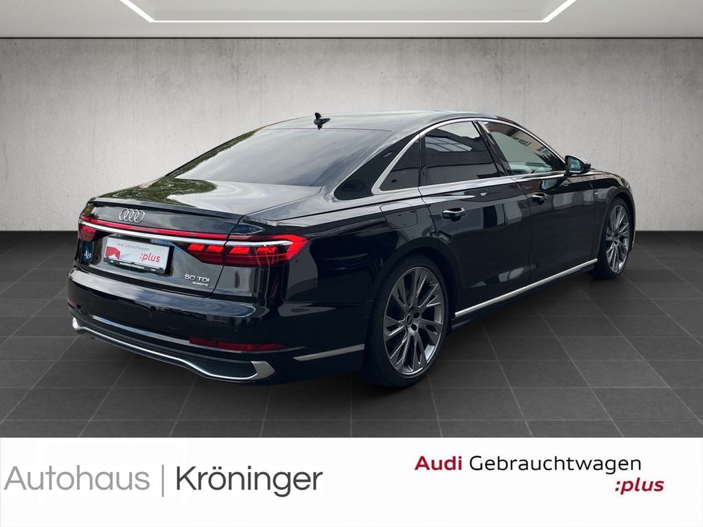 Audi A8 2022