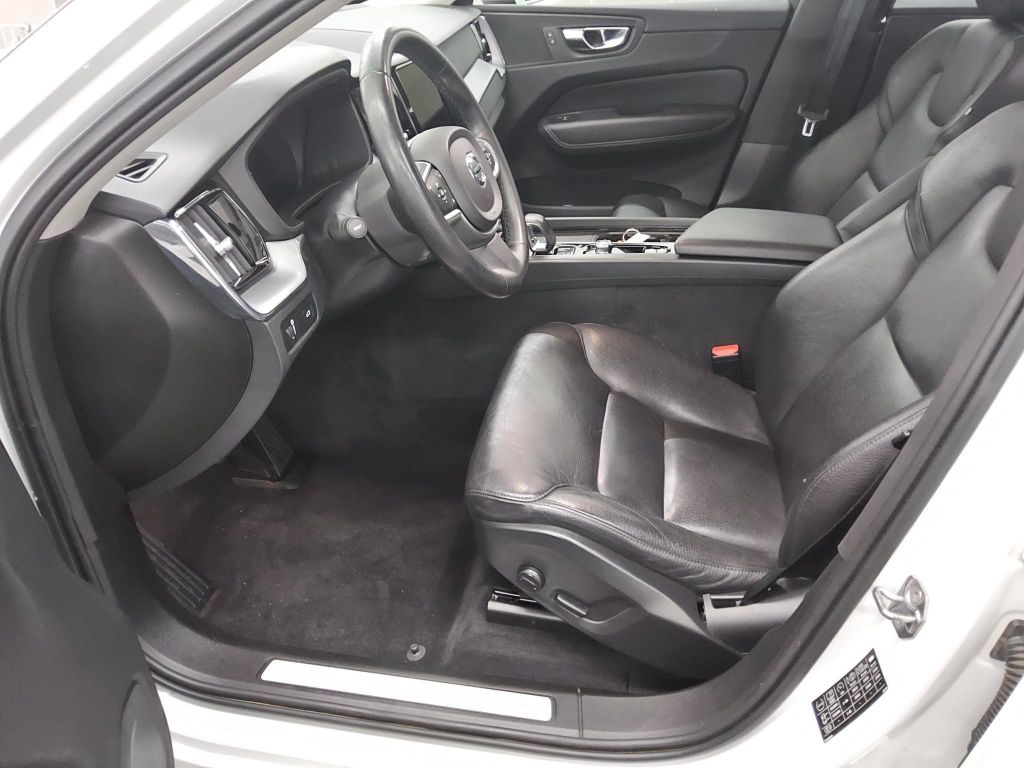 Volvo XC60 2021