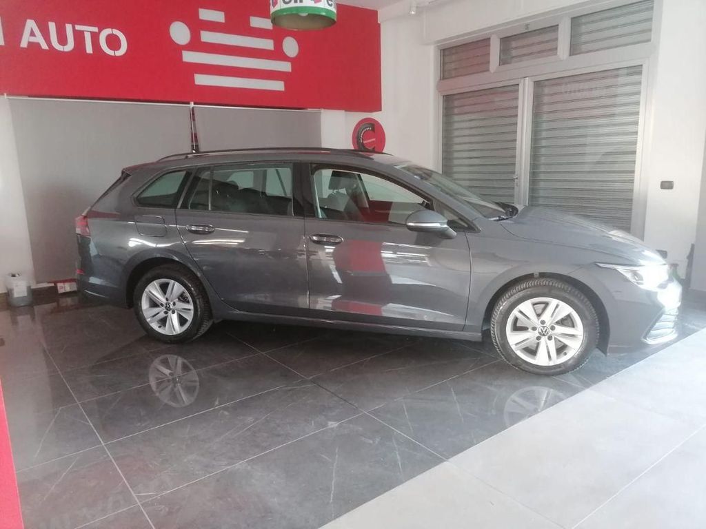 Volkswagen Golf 2022