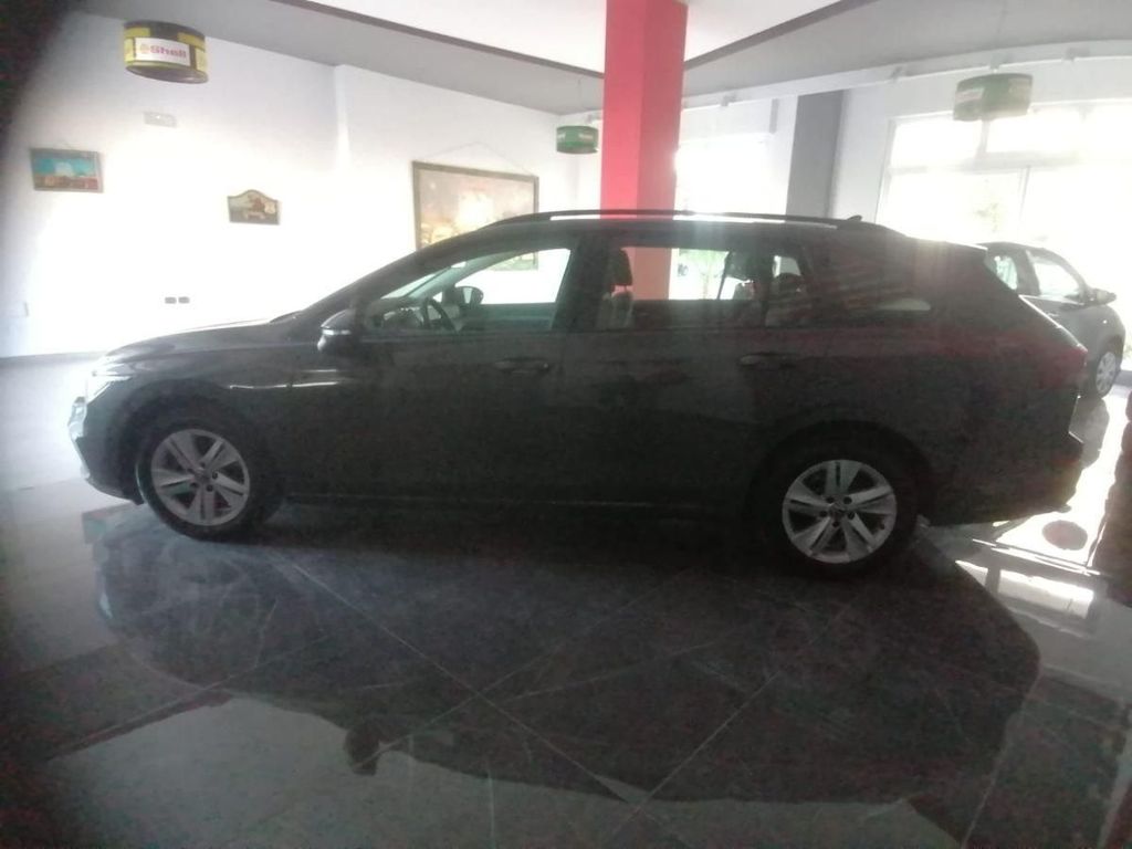 Volkswagen Golf 2022