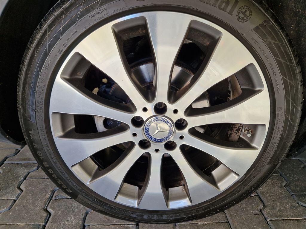 Mercedes-Benz E 220 2017