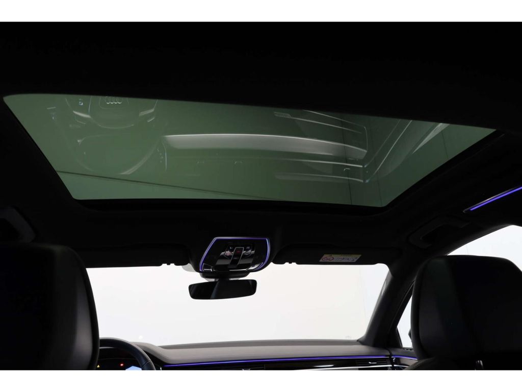 Audi A8 2022