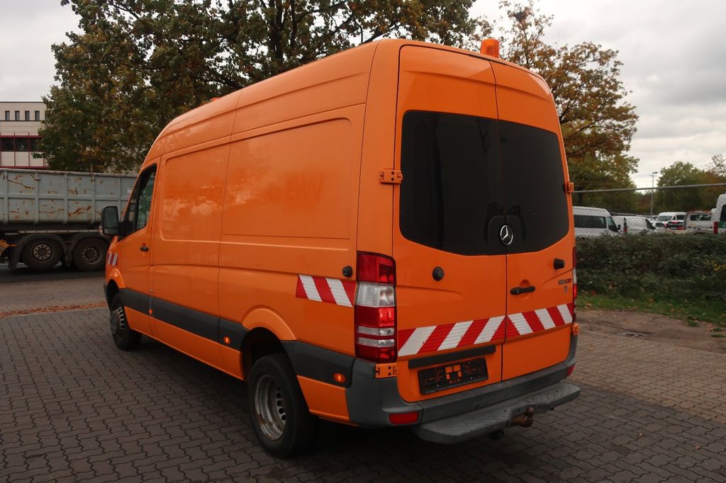 Mercedes-Benz Sprinter 2012