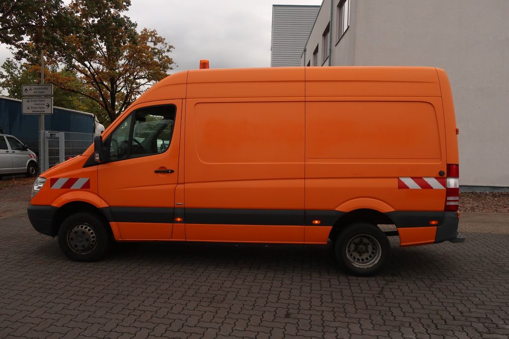Mercedes-Benz Sprinter 2012