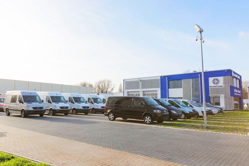 Mercedes-Benz Sprinter 2012