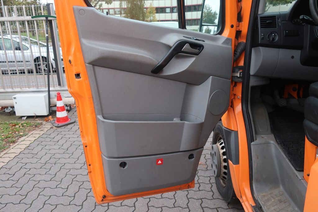 Mercedes-Benz Sprinter 2012