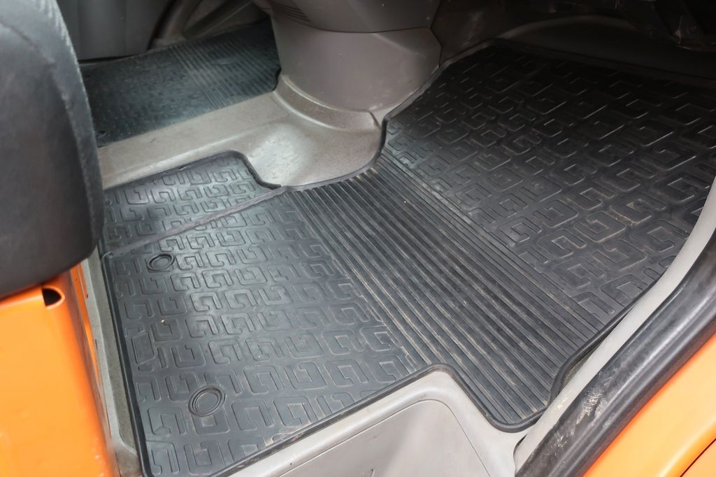 Mercedes-Benz Sprinter 2012