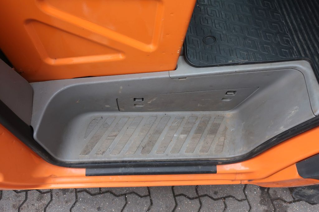 Mercedes-Benz Sprinter 2012