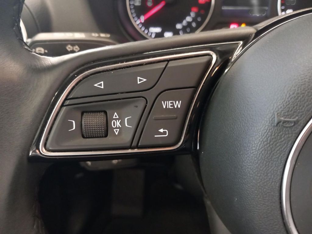 Audi Q2 2024