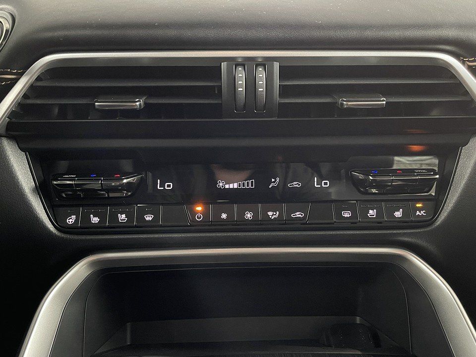 Mazda CX-60 2025