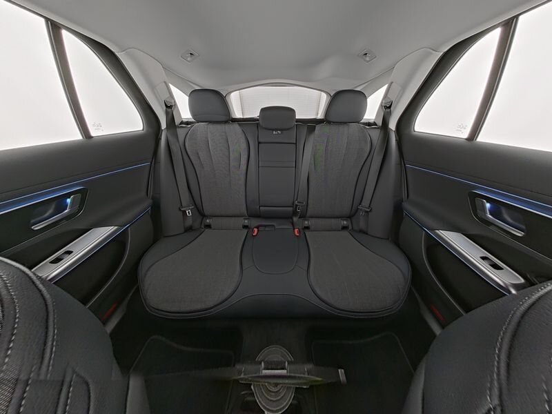 Mercedes-Benz E 300 2024