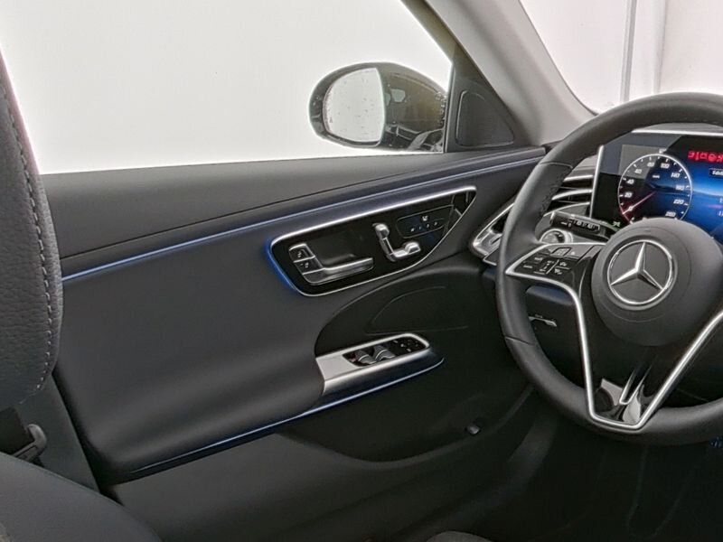 Mercedes-Benz E 300 2024