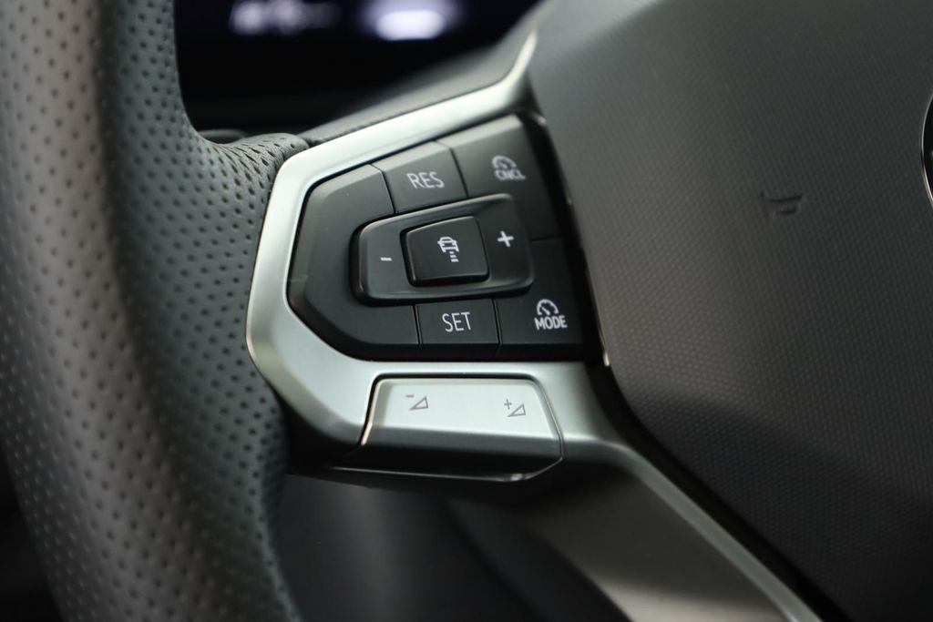 Volkswagen Tiguan 2025