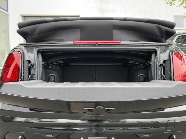 MINI John Cooper Works Cabrio 2025