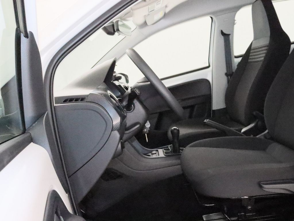 Volkswagen up! 2022