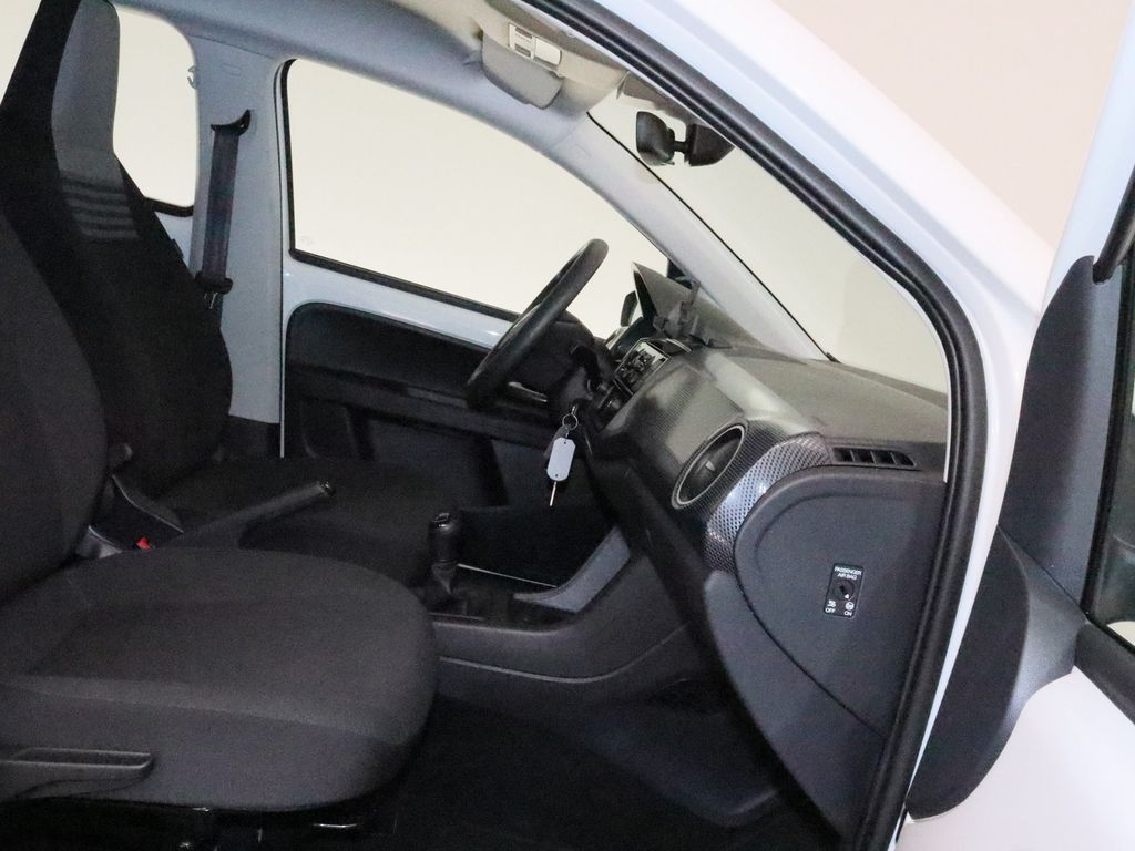Volkswagen up! 2022
