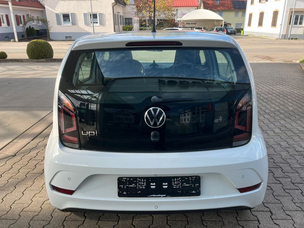 Volkswagen up! 2020