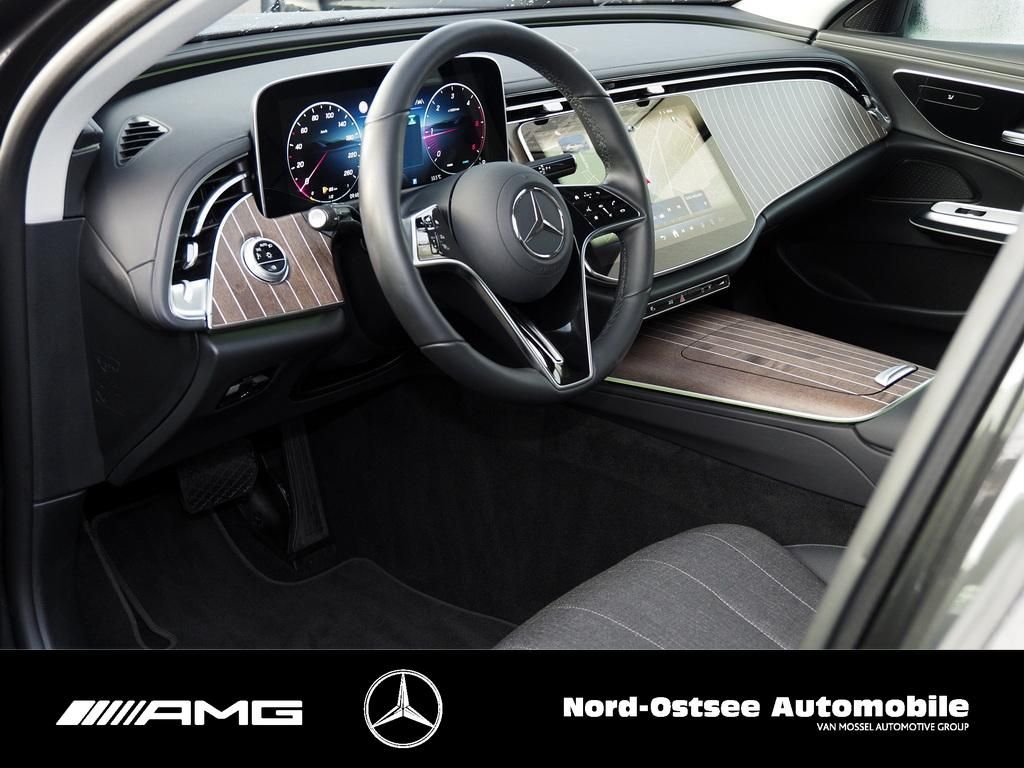 Mercedes-Benz E 220 2024