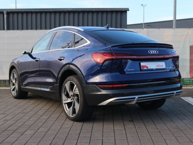 Audi e-tron 2022