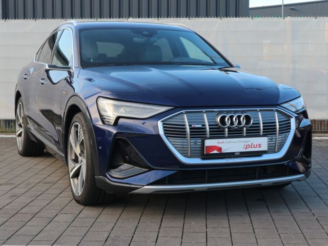 Audi e-tron 2022