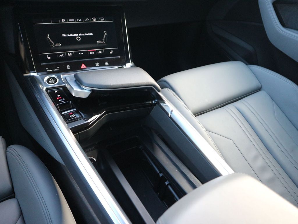 Audi e-tron 2022