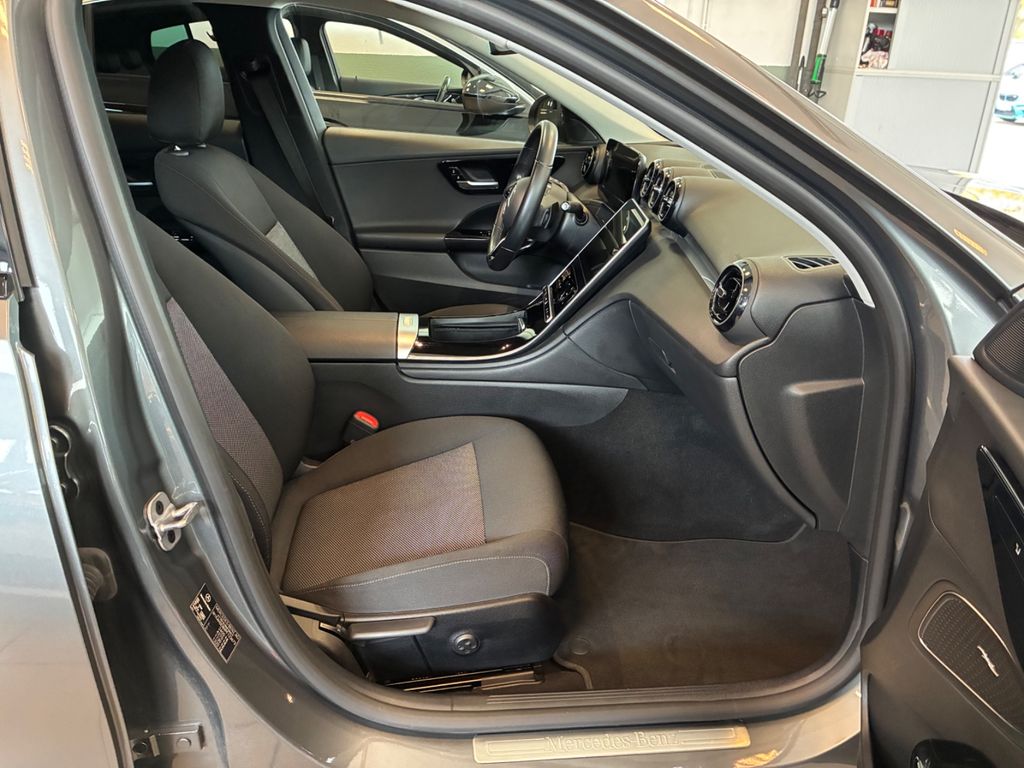 Mercedes-Benz C 200 2023
