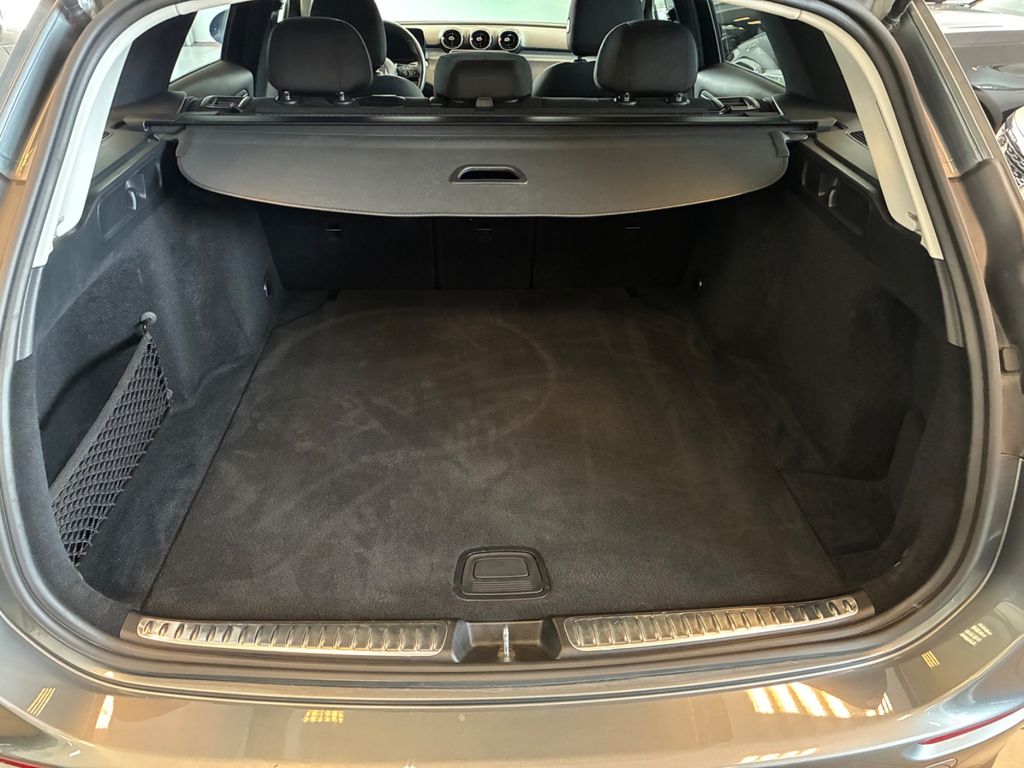 Mercedes-Benz C 200 2023