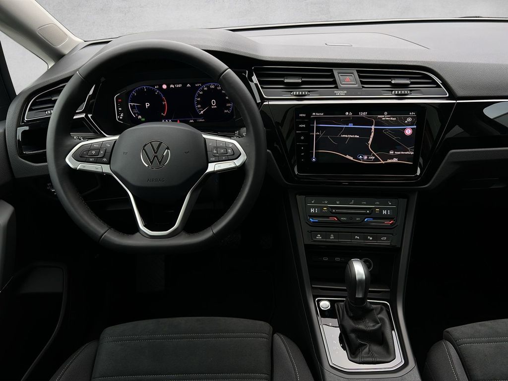 Volkswagen Touran 2025