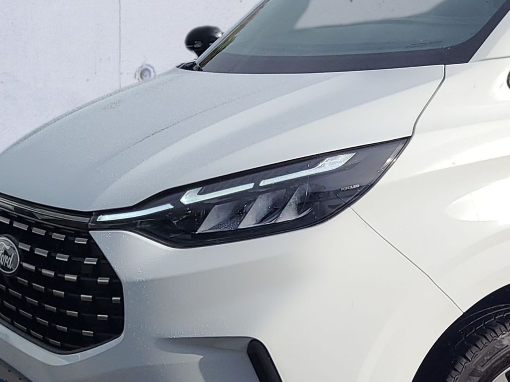 Ford Tourneo Custom 2025