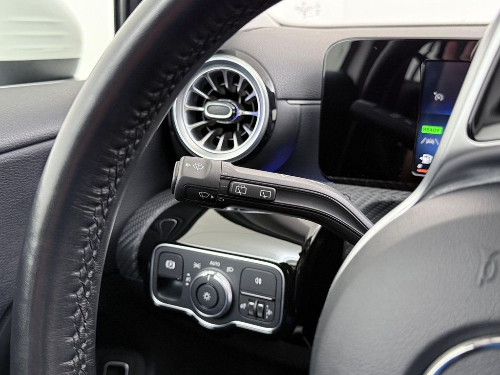 Mercedes-Benz A 250 2021