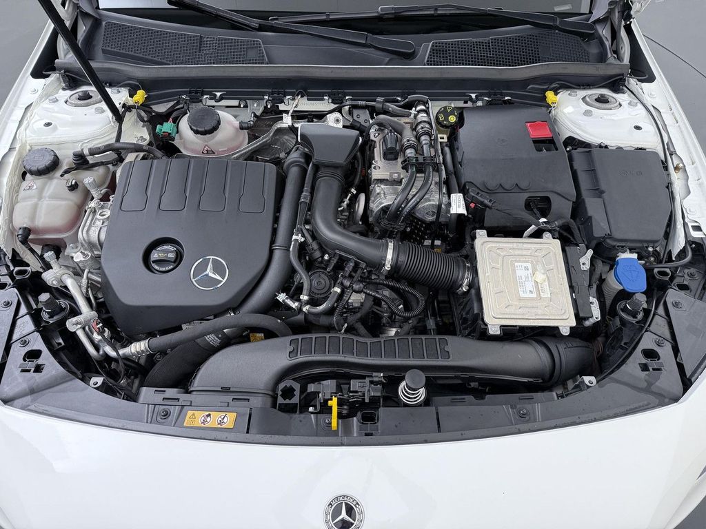 Mercedes-Benz A 250 2021