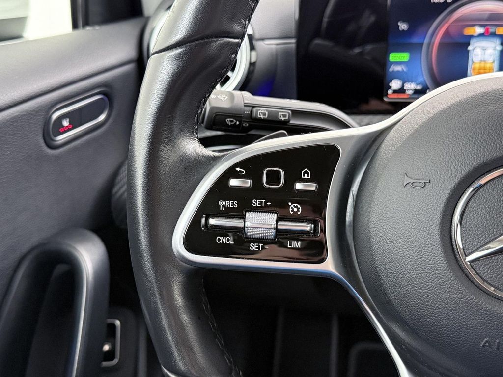 Mercedes-Benz A 250 2021