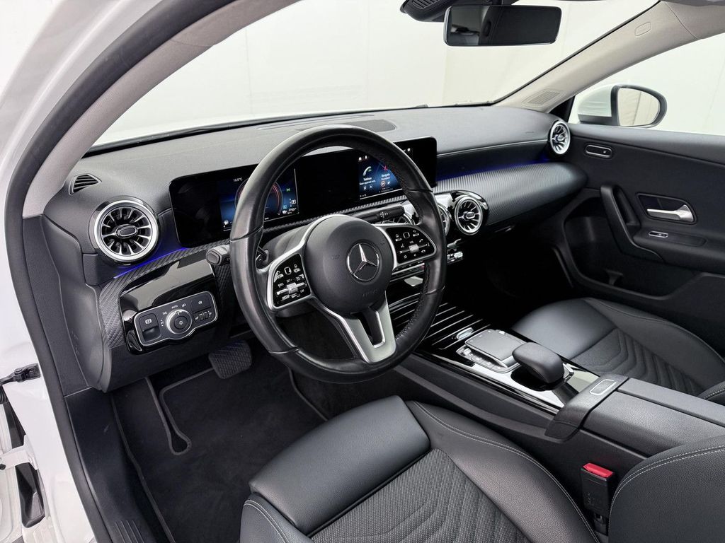Mercedes-Benz A 250 2021