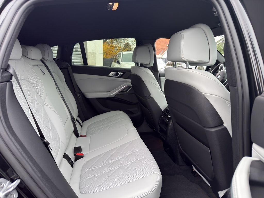 BMW X6 2023
