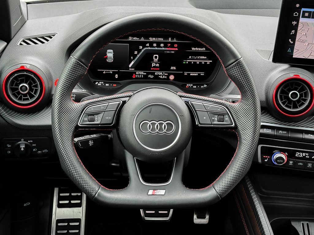 Audi SQ2 2025