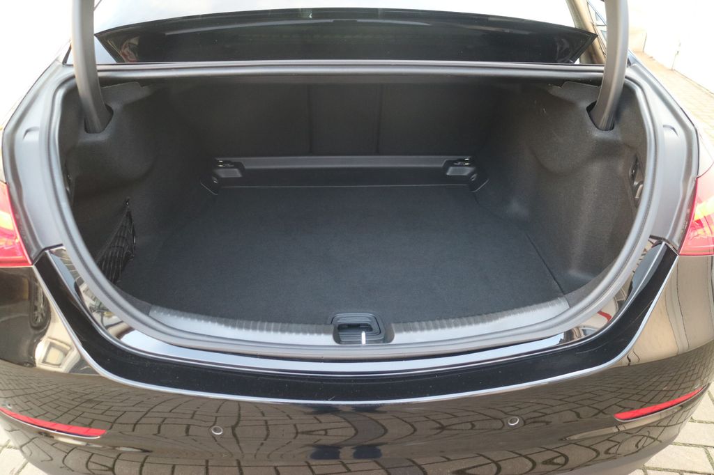 Mercedes-Benz C 220 2023