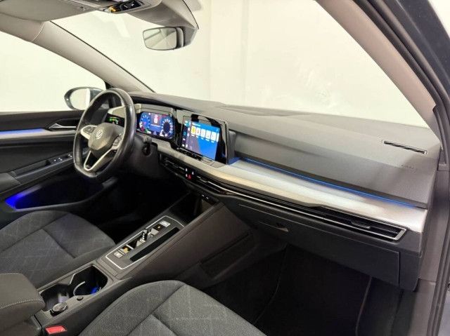 Volkswagen Golf 2021