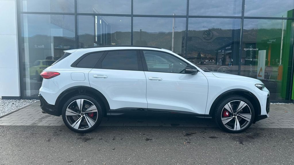 Audi SQ5 2025