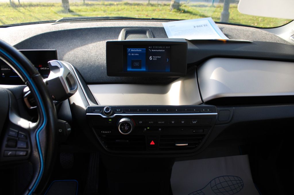 BMW i3 2022