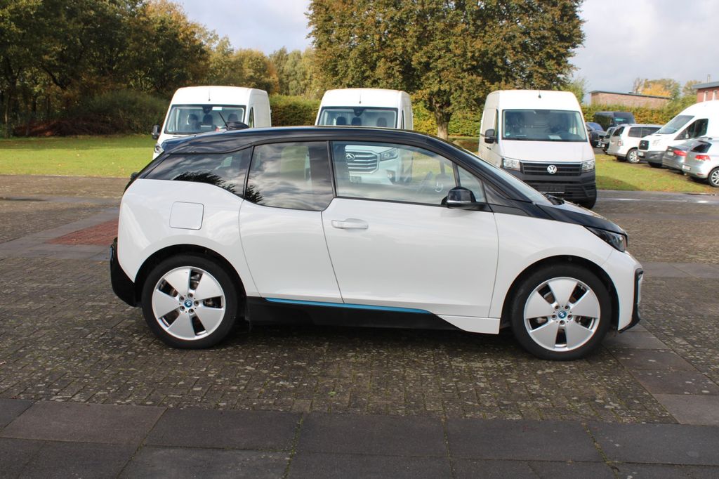 BMW i3 2022