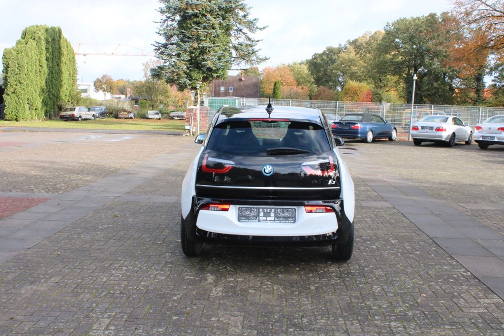 BMW i3 2022