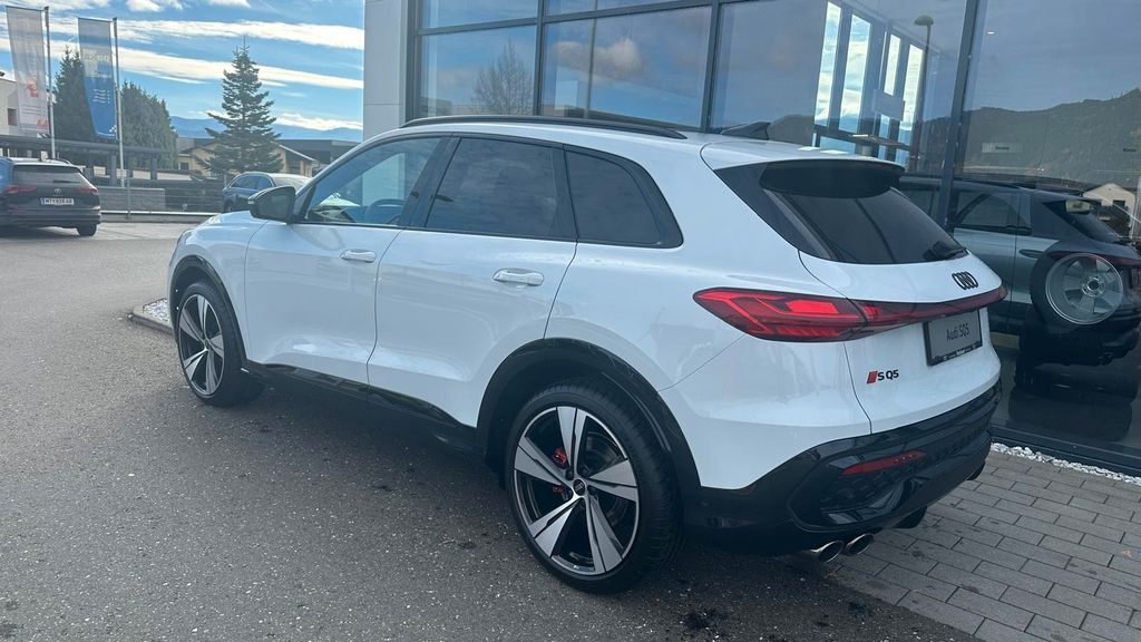 Audi SQ5 2025