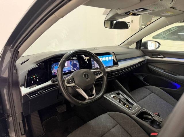 Volkswagen Golf 2021